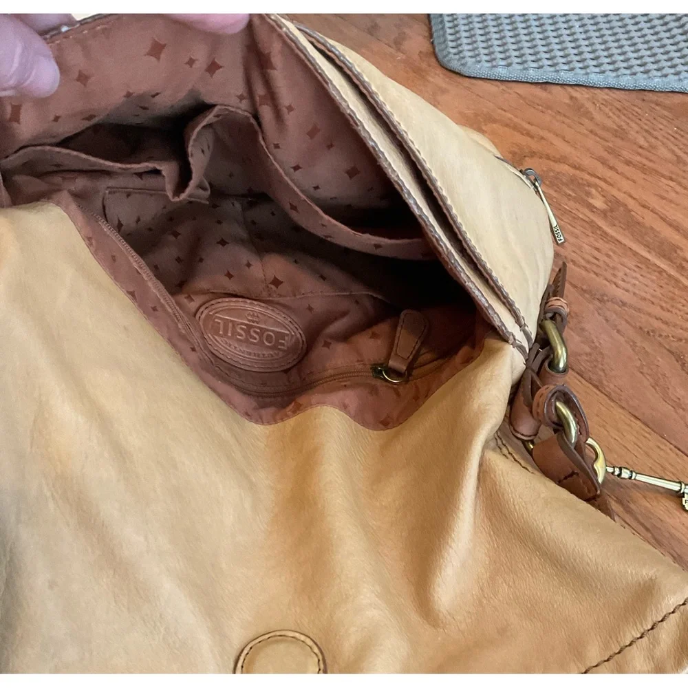 FOR @Esthetician14   ❌ Fossil Leather Shoulder Bag Purse